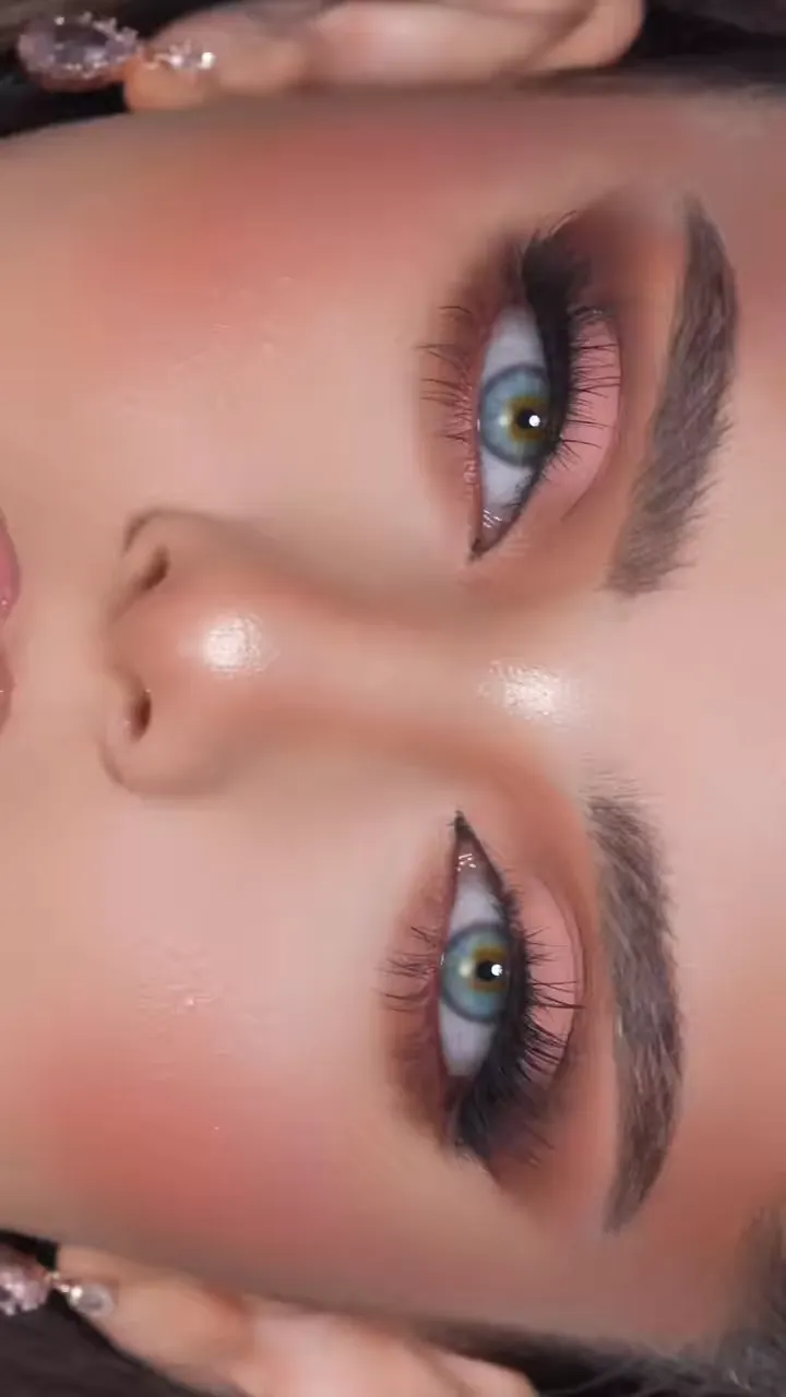A soft glam makeup look